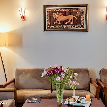 Areve Residence Boutique Hotel Yerevan Ngoại thất bức ảnh