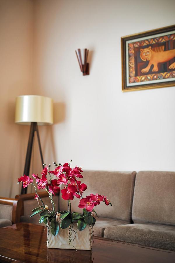 Areve Residence Boutique Hotel Yerevan Ngoại thất bức ảnh