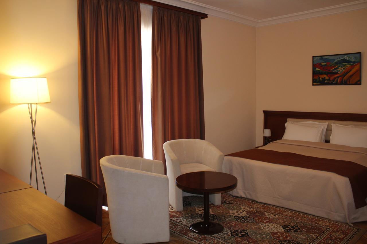 Areve Residence Boutique Hotel Yerevan Ngoại thất bức ảnh